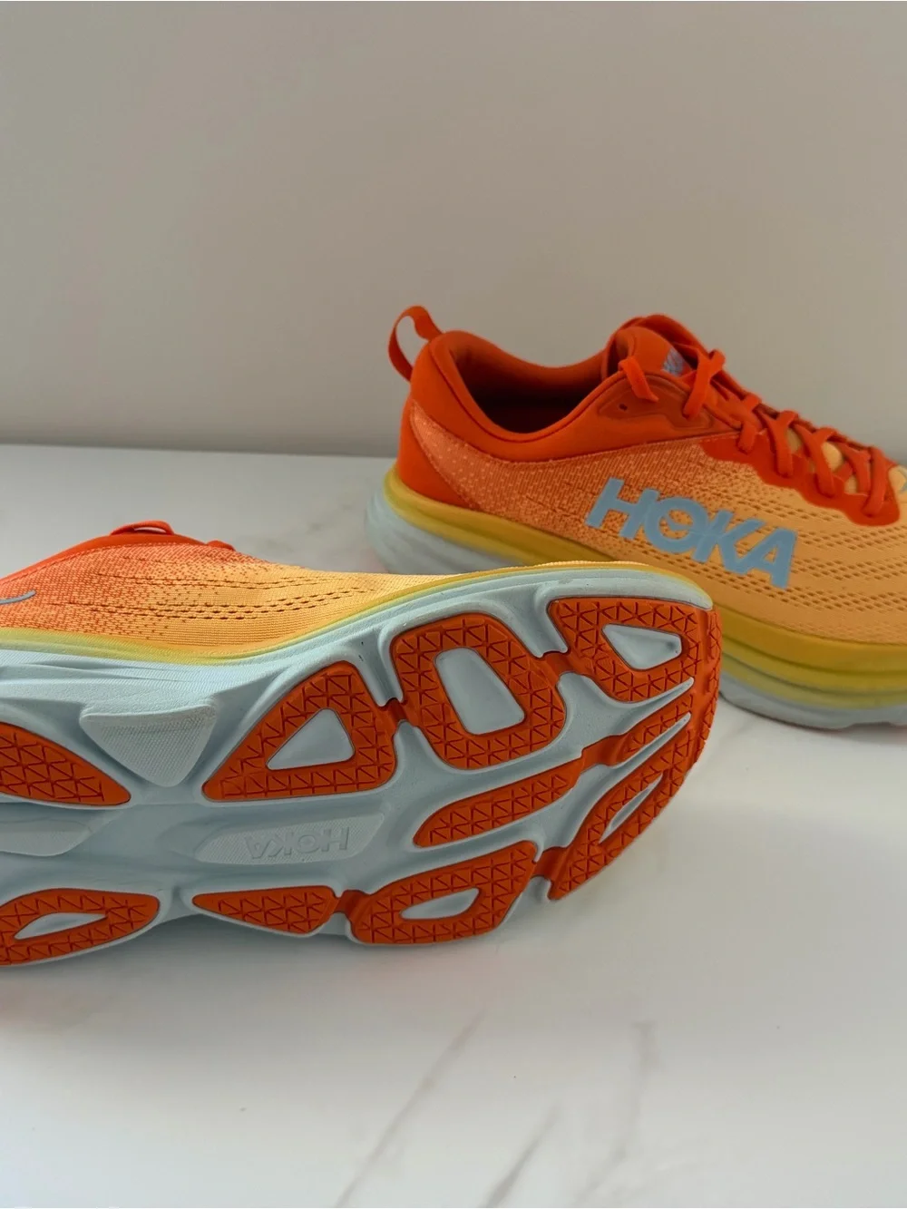 HOKA Bondi 8 Mens Size 12 2E Low Top Lace Up Running Shoes Orange/Yellow